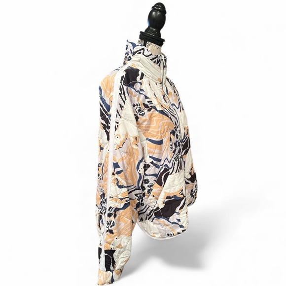 NWT FP Movement Pippa Polar Bear Printed Packable Puffer Jacket | Medium - Picture 3 of 11